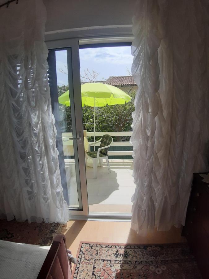 Apartmani Luce Sumartin Exterior photo